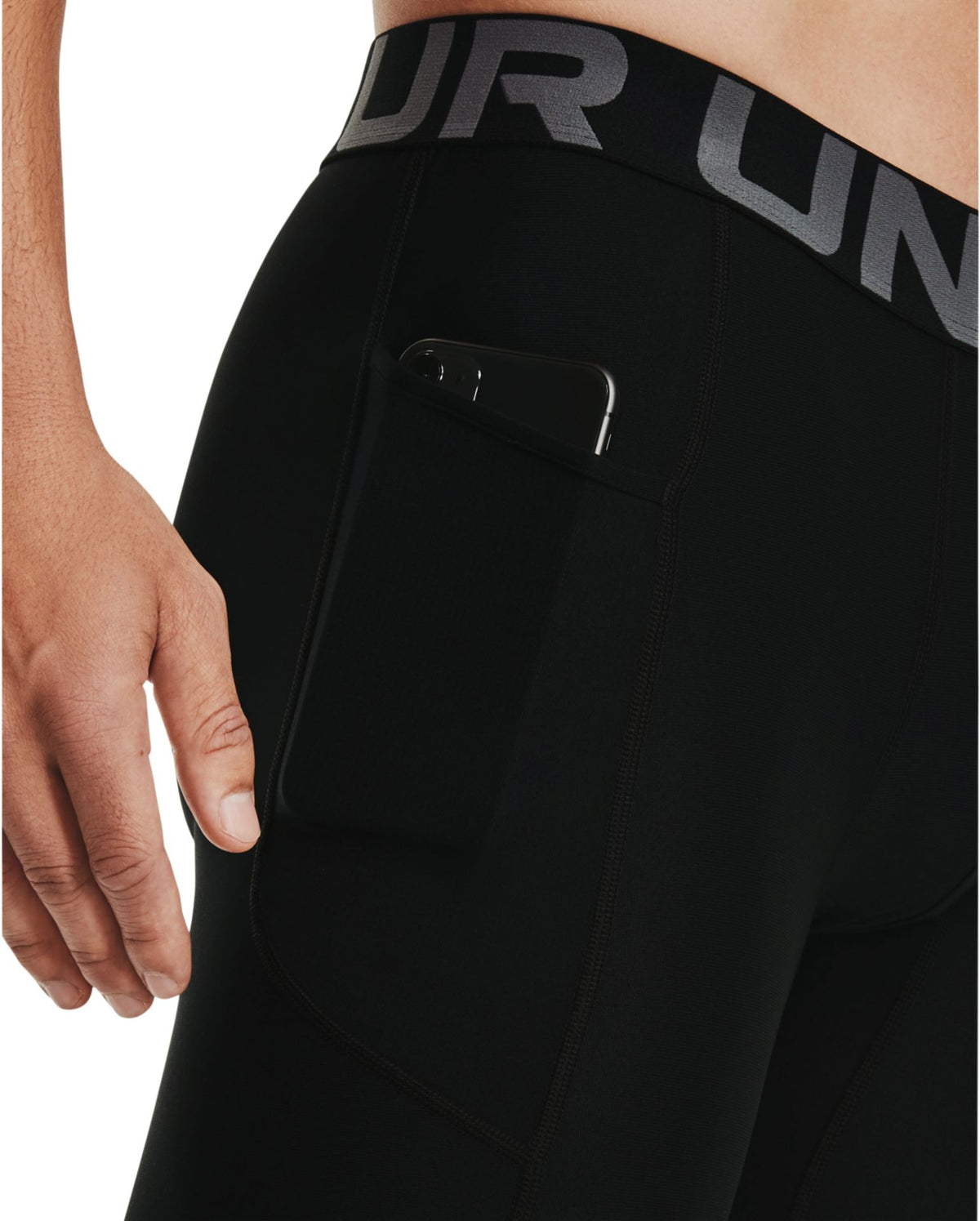 Under Armour HeatGear Armour Shorts – schwarz