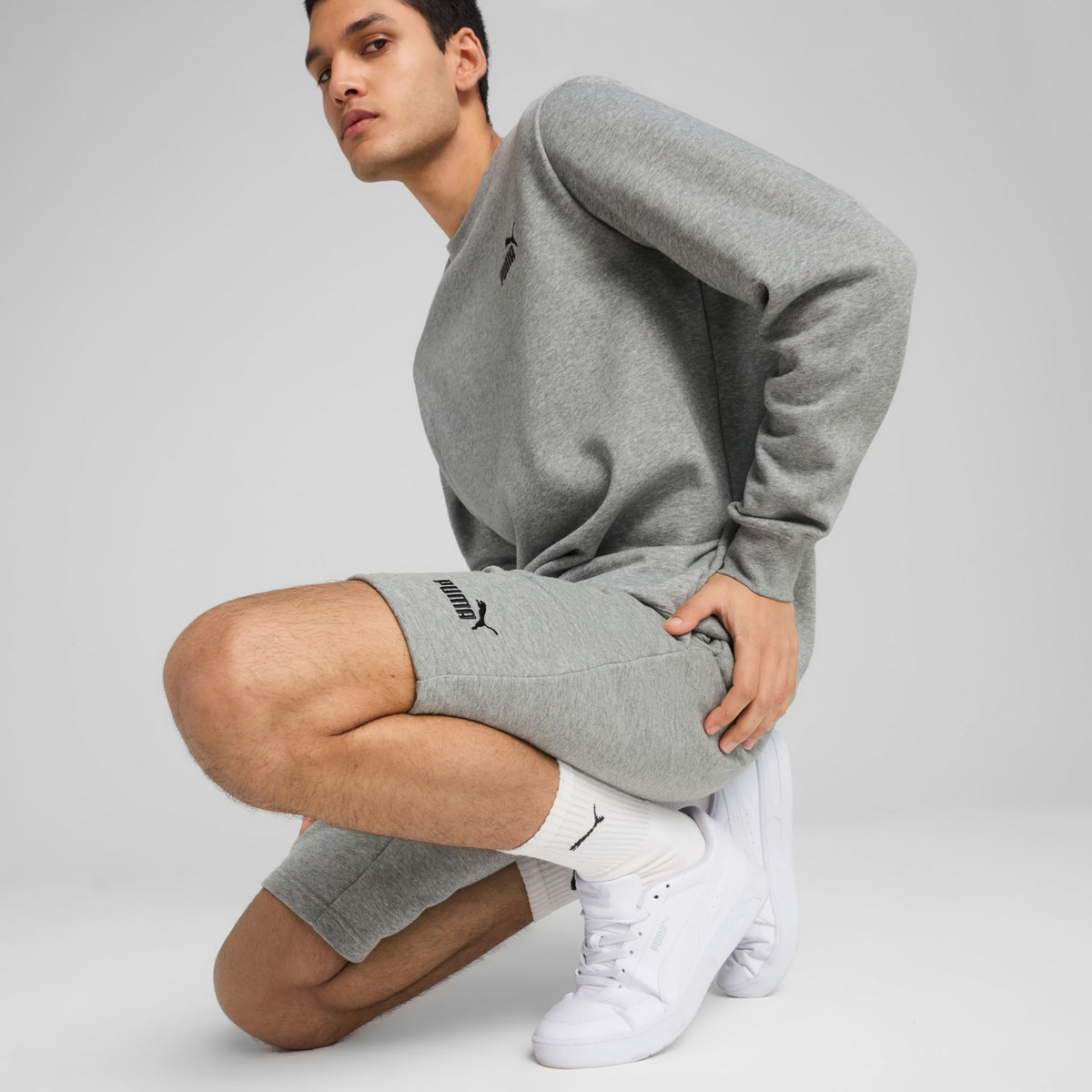 Puma ESS No. 1 Logo Shorts 10" – grau