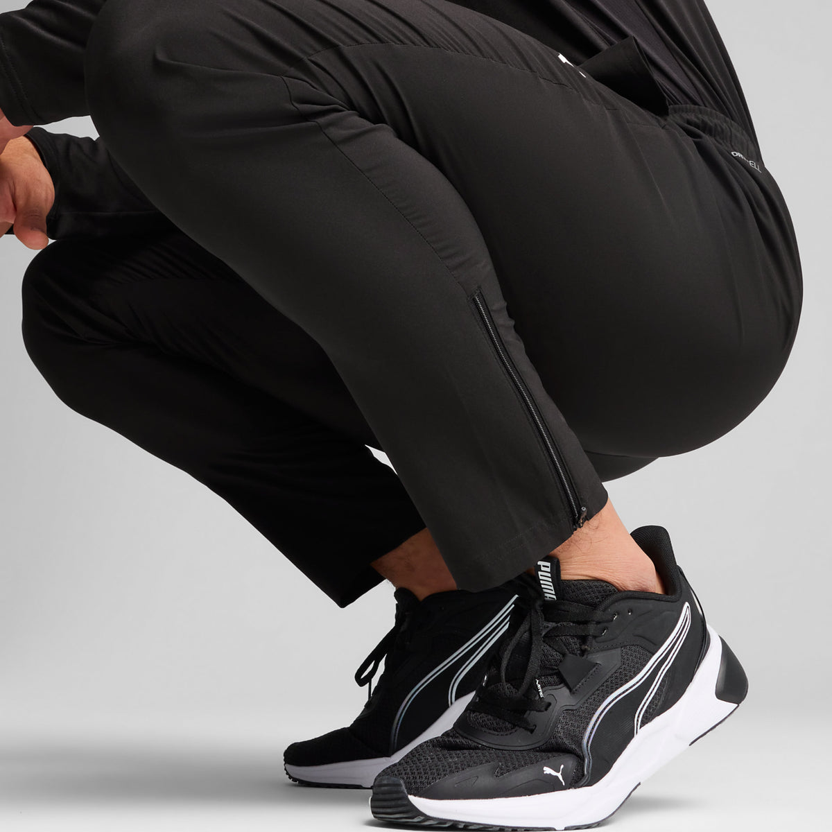 Puma TAD ESSENTIALS Woven Tapered Pant