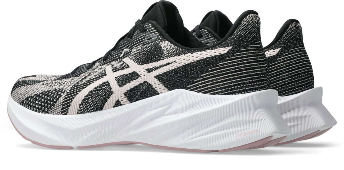 ASICS DYNABLAST 5