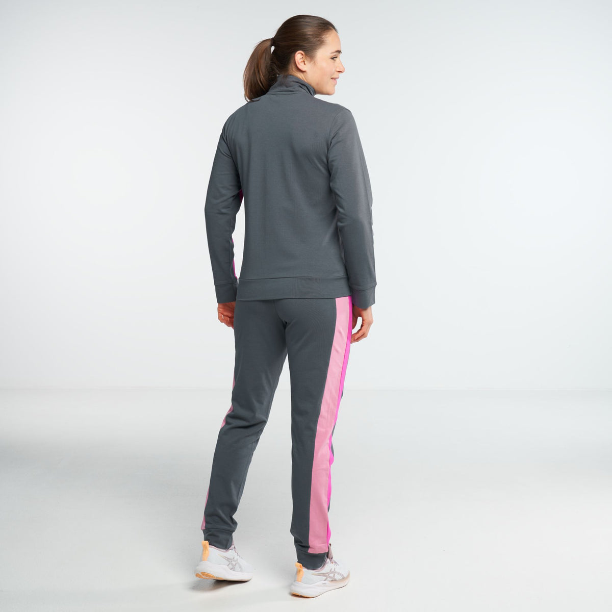 Benger TRAINER BW – grau
