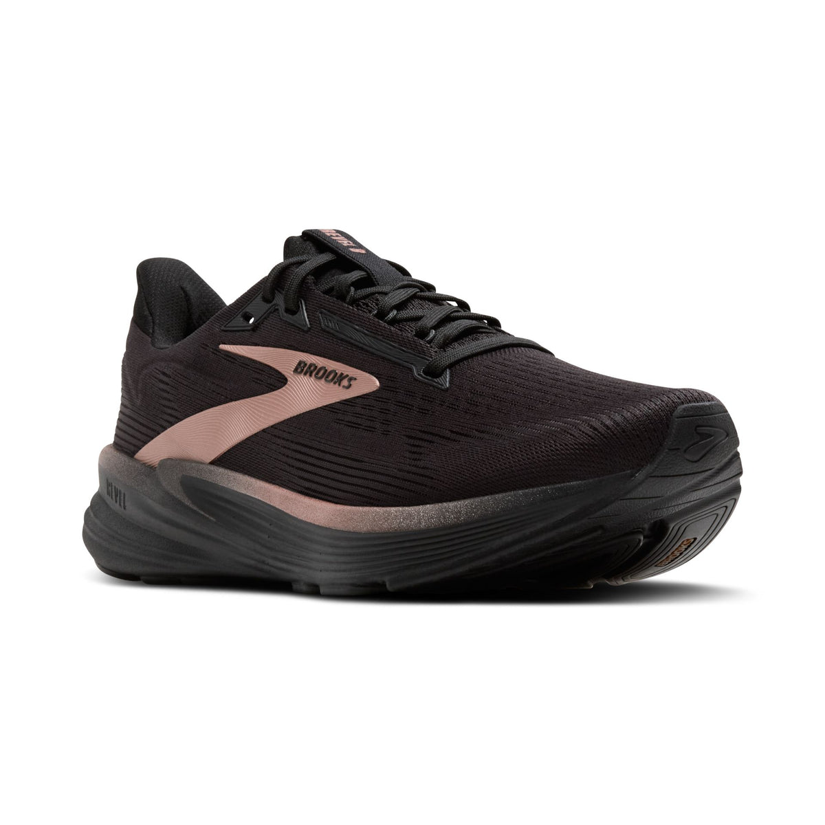 Brooks Revel 8