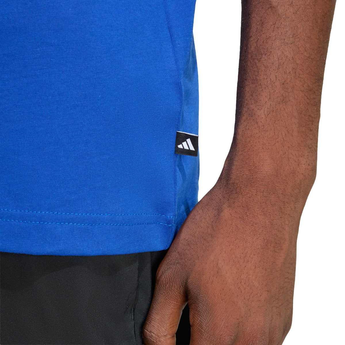 Adidas Mini Embroidery Surfing Graphic Tee – blau
