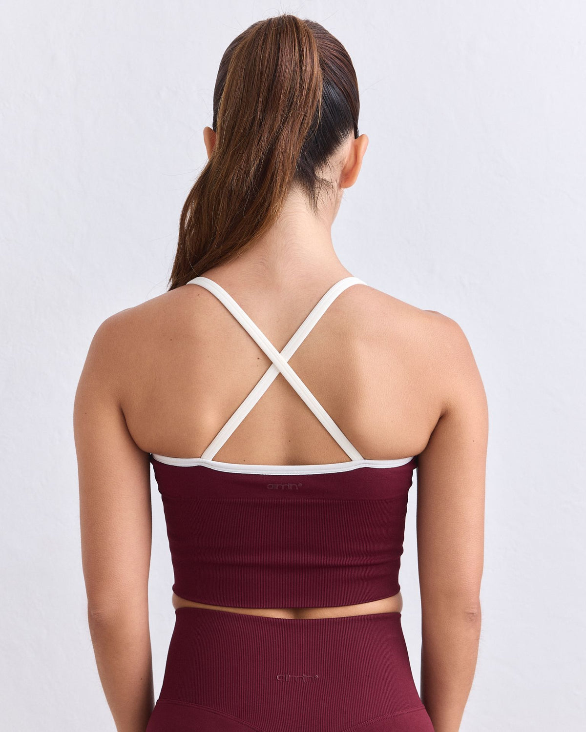 Aimn Shape Seamless Cross  Back Bralette – rot